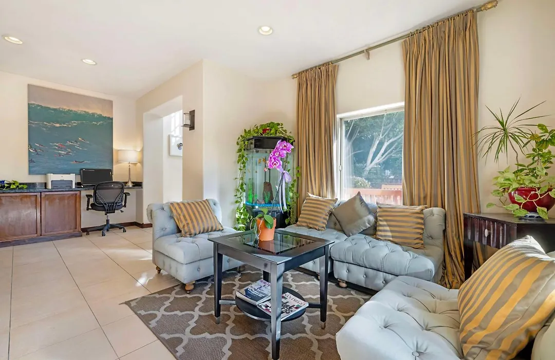 Best Western Downtown San Diego-1